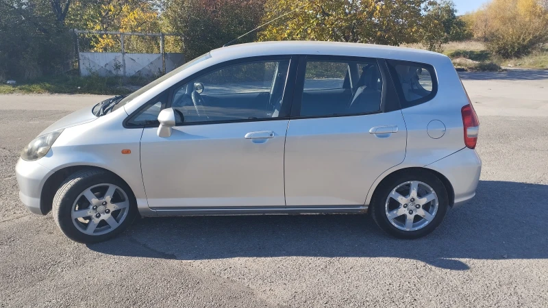 Honda Jazz, снимка 2 - Автомобили и джипове - 47749093