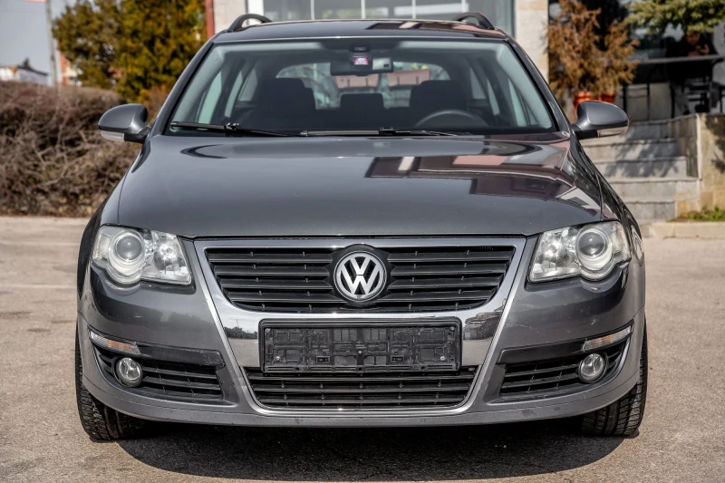 VW Passat 1.9 TDI , снимка 1 - Автомобили и джипове - 49045127