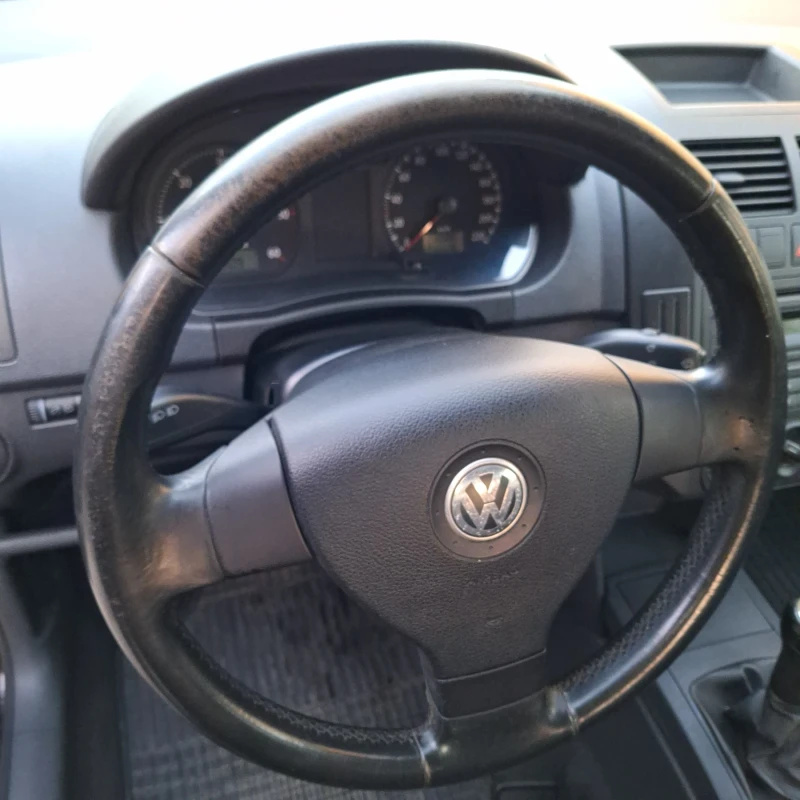 VW Polo 1.4TDI, снимка 15 - Автомобили и джипове - 49406009