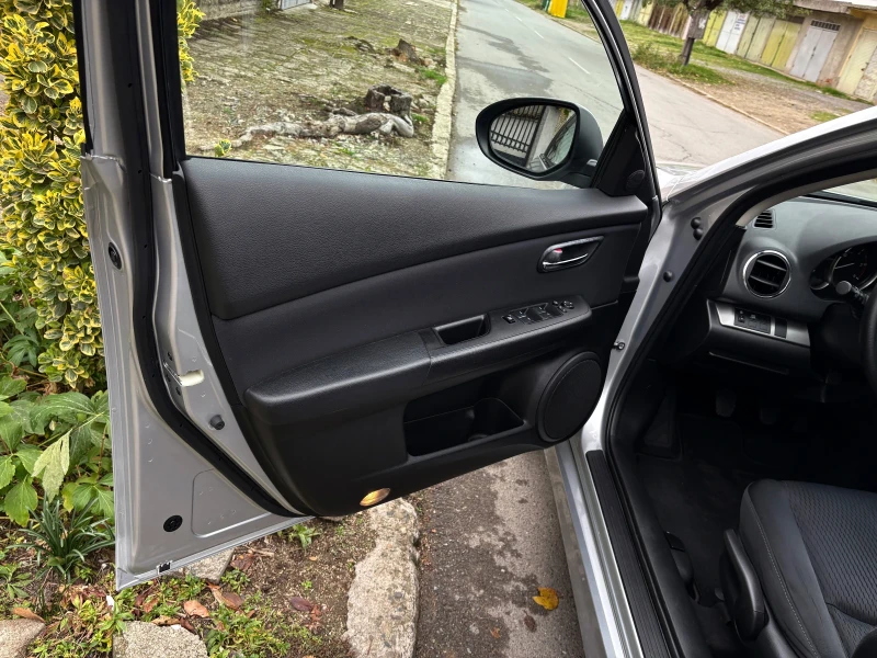 Mazda 6 2.2MZR-CD  ФЕЙСЛИФТ*  202 000км* , снимка 6 - Автомобили и джипове - 52311472