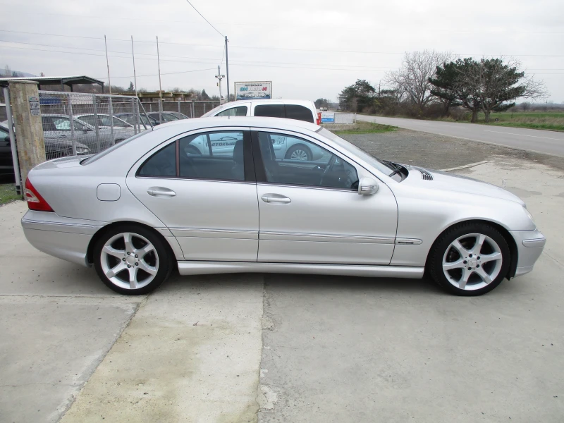 Mercedes-Benz C 200 2.2/ДИЗЕЛ/122кс./АВТОМАТИК/SPORT EDITION/КАТО НОВА, снимка 3 - Автомобили и джипове - 52707771