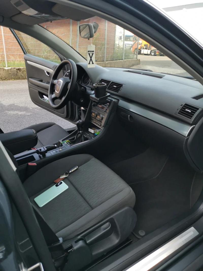 Audi A4, снимка 11 - Автомобили и джипове - 52804487