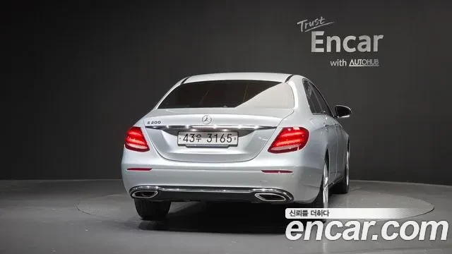 Mercedes-Benz E 200 E200 Avantgarde, ЦЕНА до БГ, снимка 3 - Автомобили и джипове - 56023603