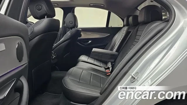 Mercedes-Benz E 200 E200 Avantgarde, ЦЕНА до БГ, снимка 11 - Автомобили и джипове - 56023603