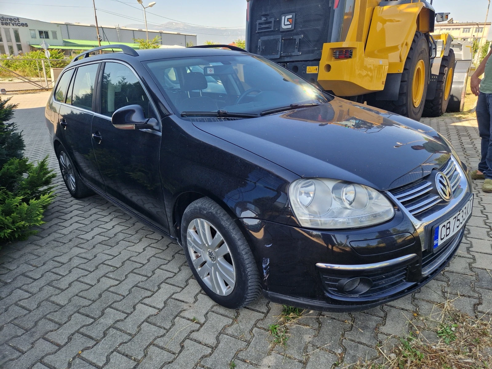 VW Golf 1.9 tdi комби автоматик - изображение 3