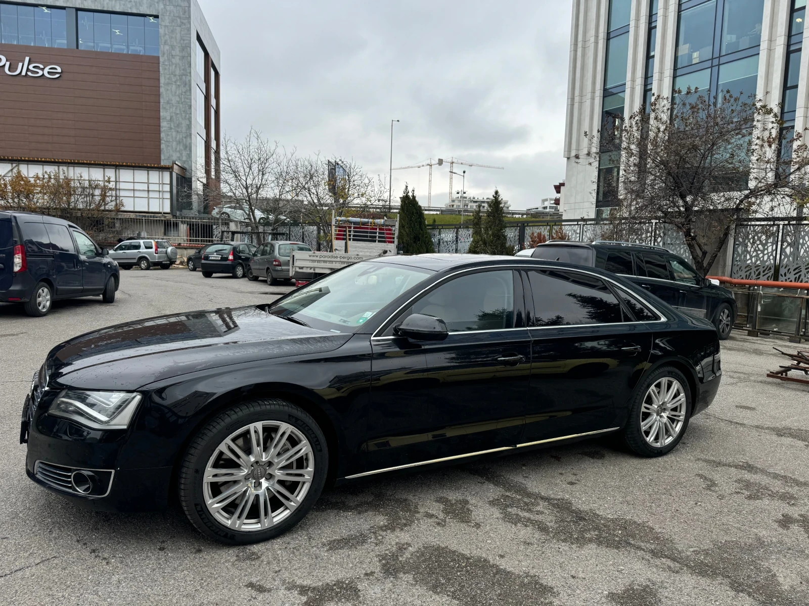 Audi A8 L 4.2 - изображение 2