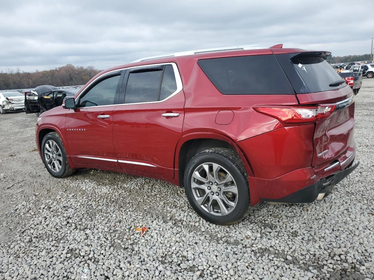 Chevrolet Traverse PREMIER FWD - изображение 2