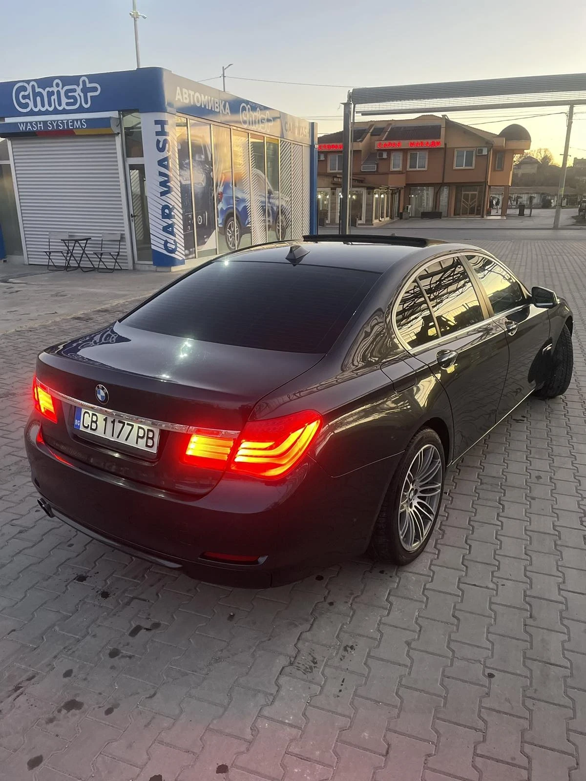 BMW 730  - изображение 3