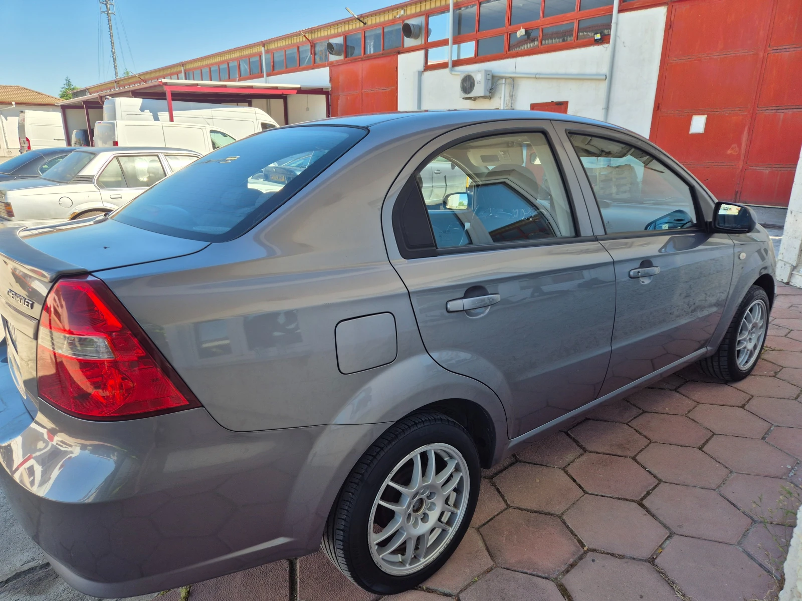 Chevrolet Aveo Автоматик Холандия - изображение 6