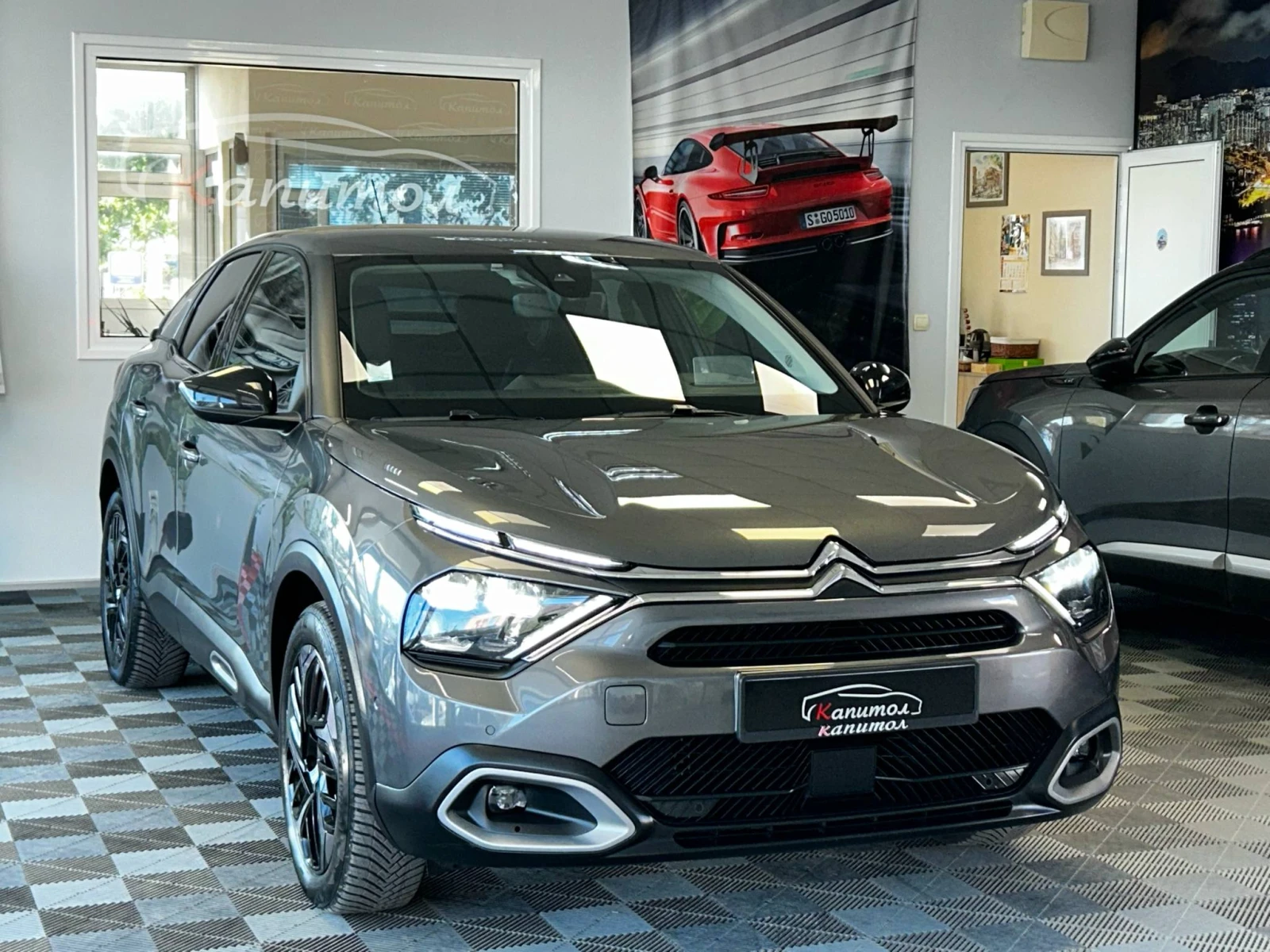 Citroen C4 1.5 BLUE HDI SHINE EAT8 131 - изображение 3