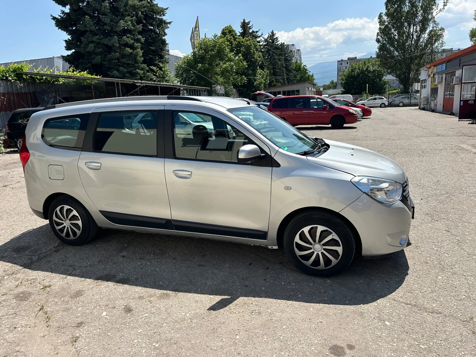 Dacia Lodgy  - изображение 7