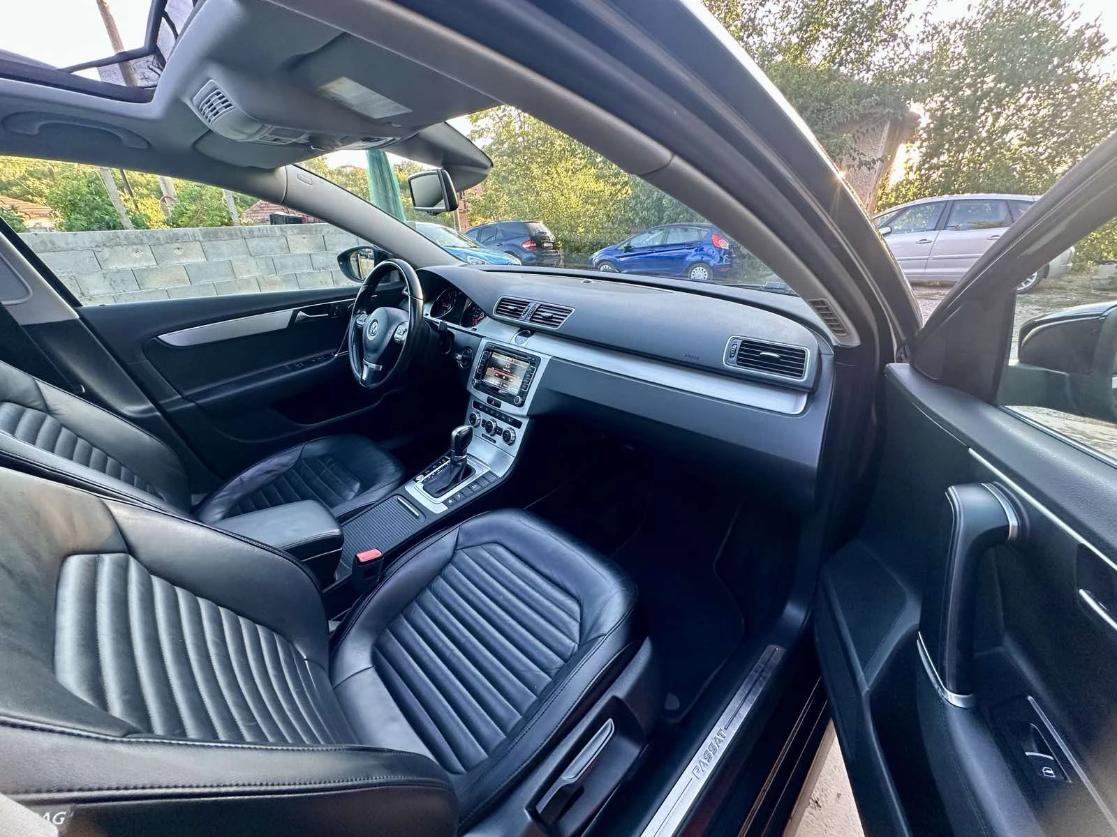 VW Passat Highline Панорама, Distronic, Автоматик - изображение 10