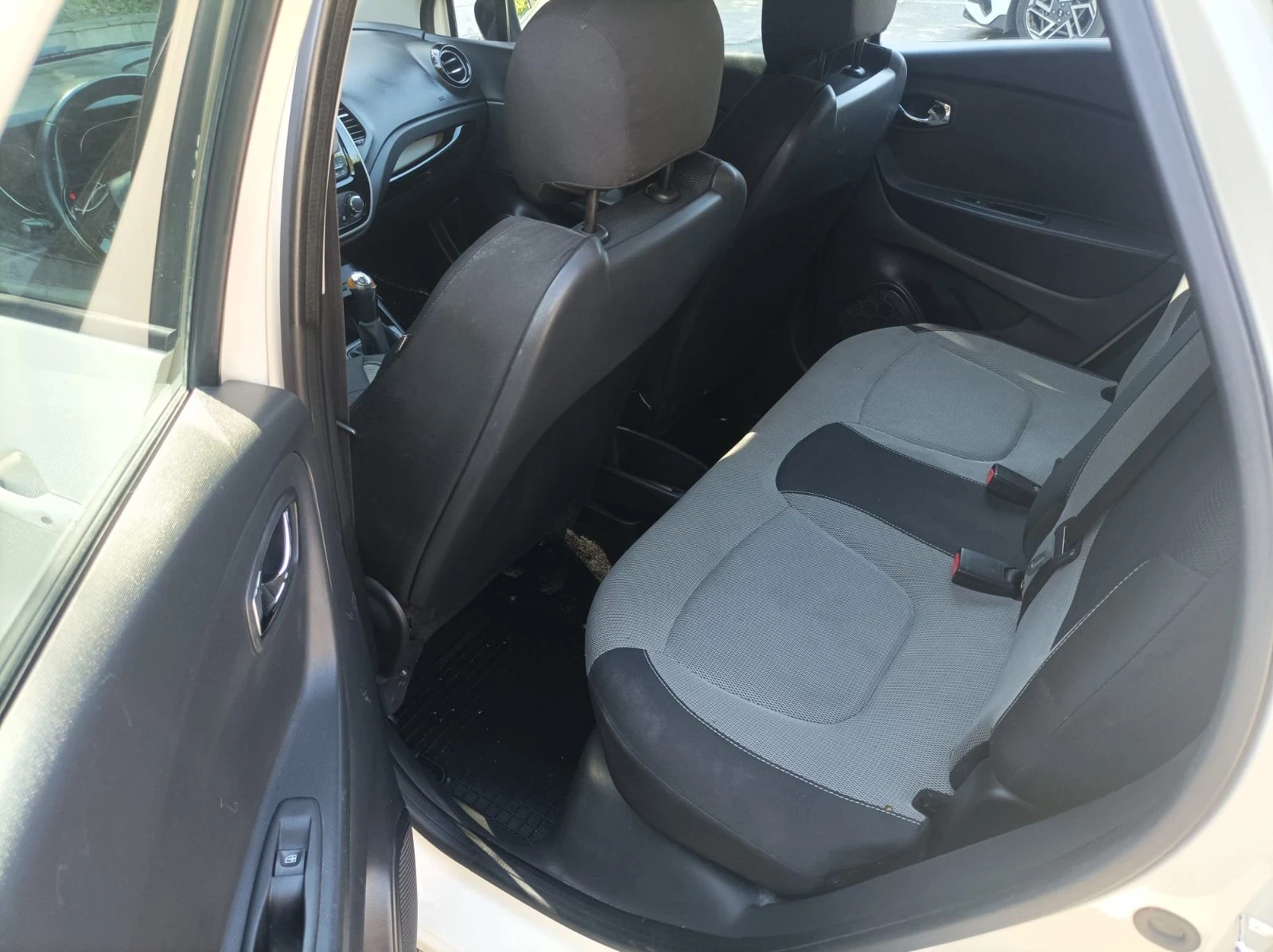 Renault Captur  - изображение 9