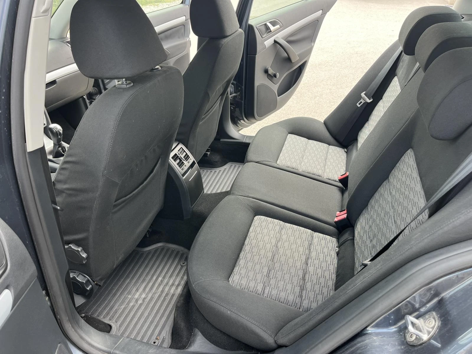 Skoda Octavia 1.8TURBO 160кс 6 СКОРОСТИ EURO 5A ВНОС ИТАЛИЯ - изображение 8