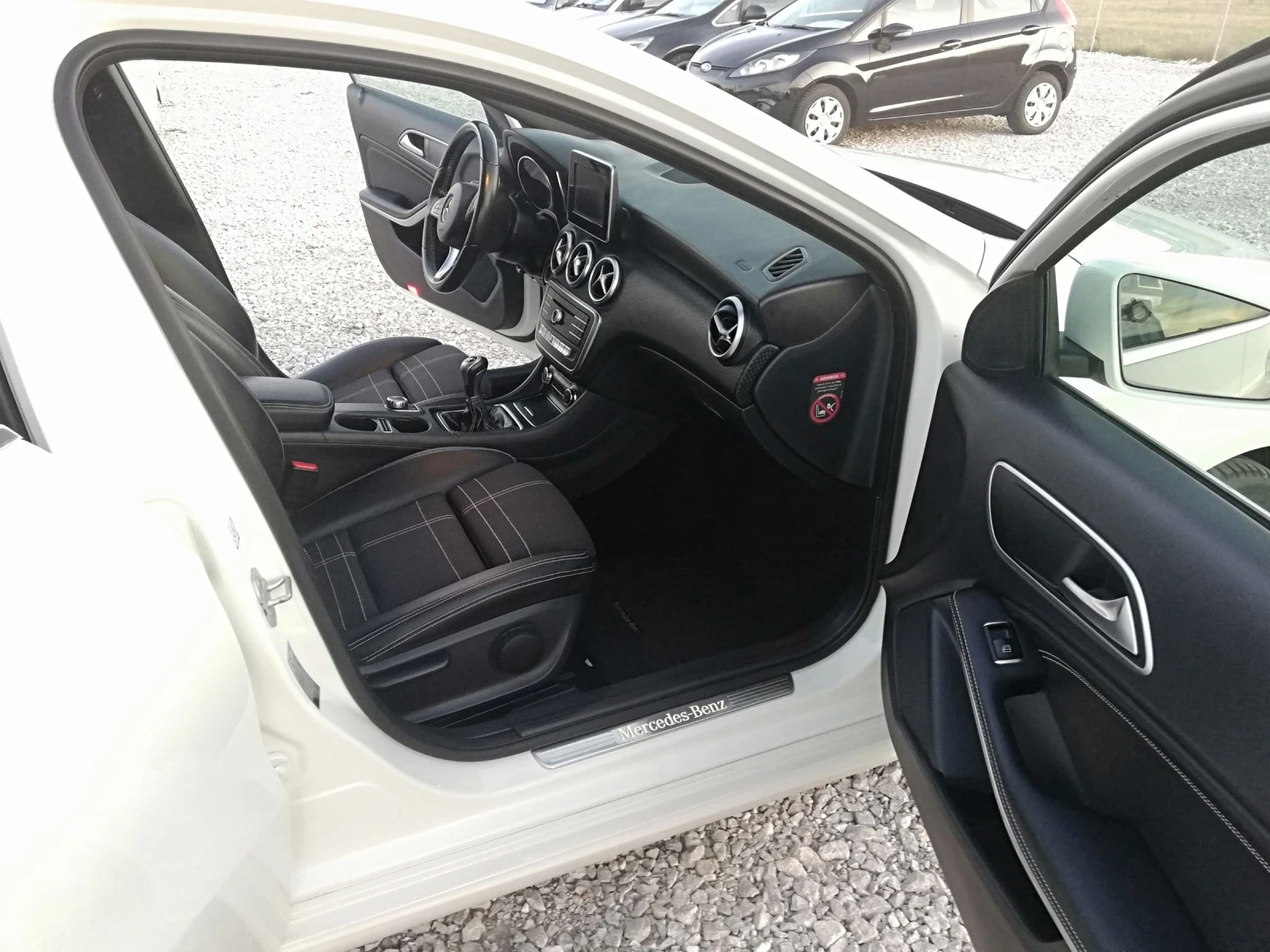 Mercedes-Benz A 200 2.2d kli navi 136 | Mobile.bg   13