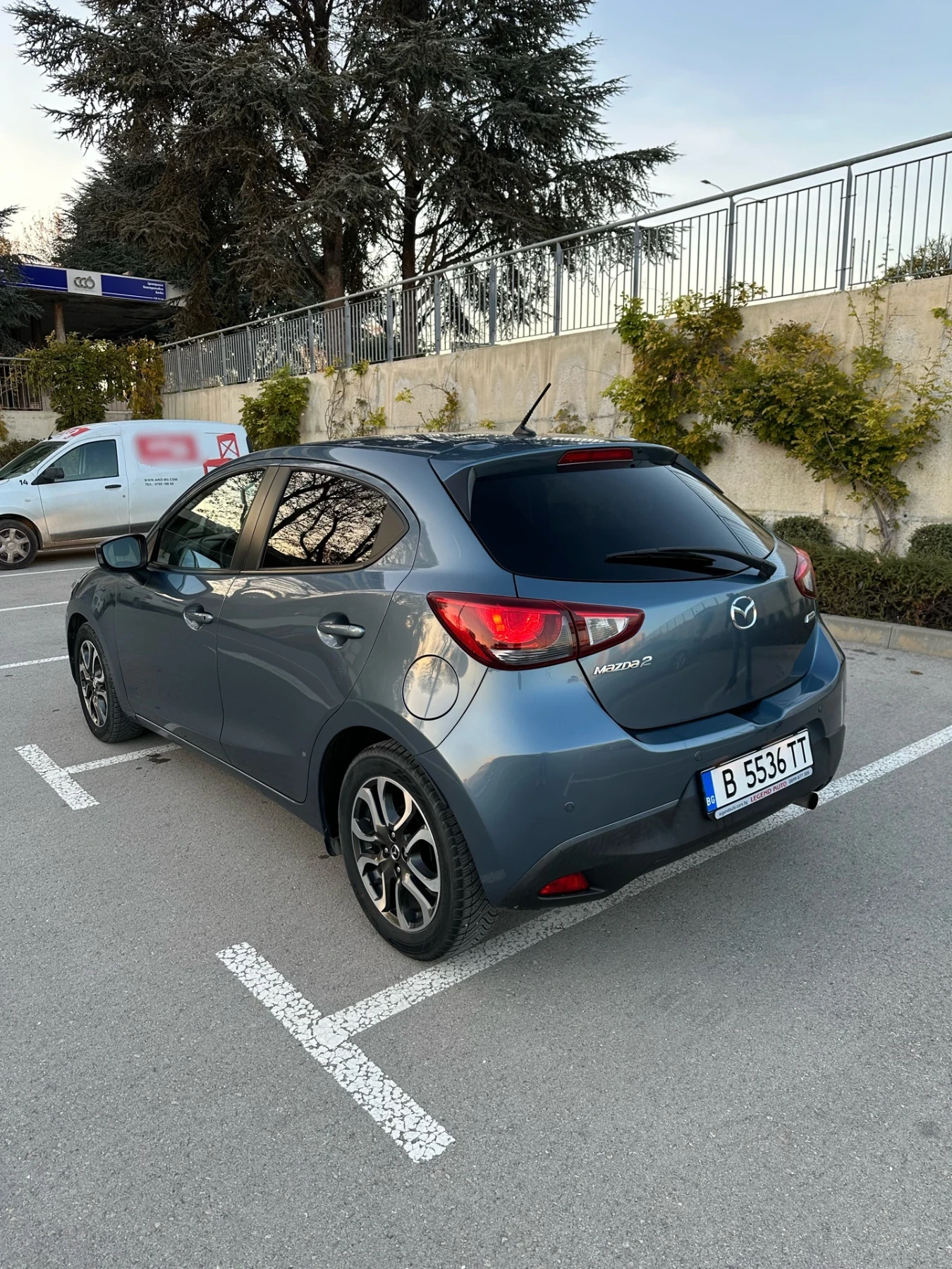 Mazda 2 1.5 skyactiv  | Mobile.bg   2