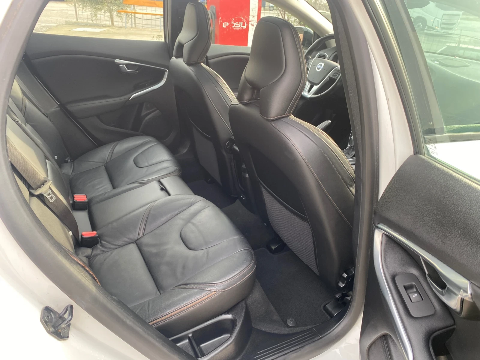 Volvo V40 Cross Country Volvo V40 Cross Country2.0D4 20135  | Mobile.bg   13