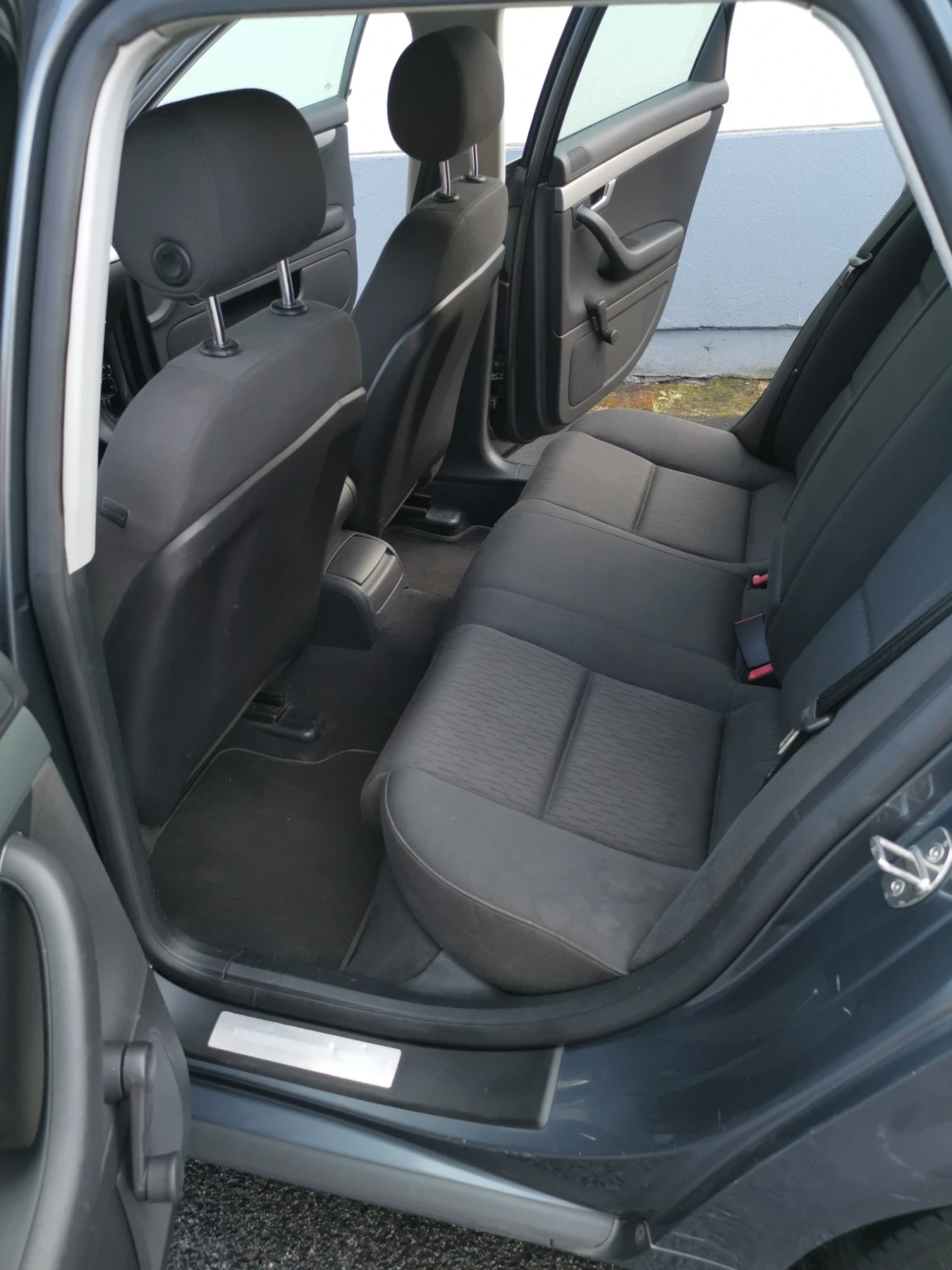 Audi A4 | Mobile.bg � ����������� 5