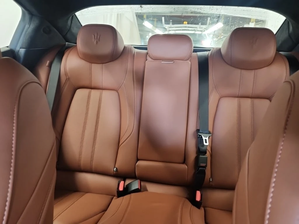 Maserati Ghibli * MODENA Q4 * CARFAX * ���� �� �� | Mobile.bg � ����������� 12