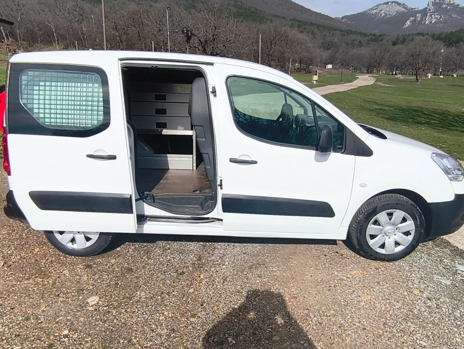 Citroen Berlingo 1.6 E-HDI 2+ 1 - изображение 8