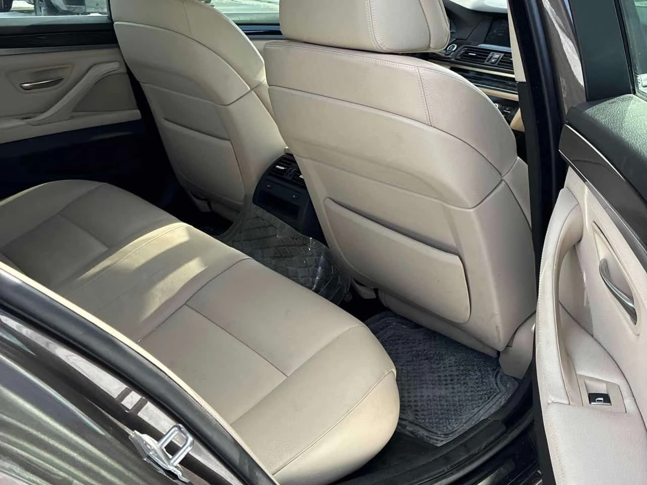 BMW 535 XDRIVE * HEAD UP* ПОДГРЕВИ* КАМЕРА* ПАНОРАМА* , снимка 7 - Автомобили и джипове - 53734716