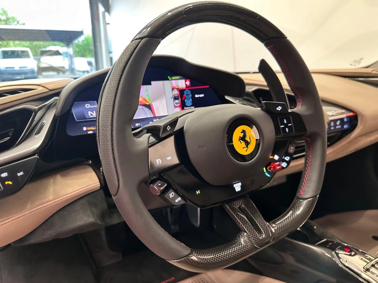 Ferrari SF 90 Spider 4.0 V8 Plug-in Hybrid AWD, снимка 8 - Автомобили и джипове - 53828580