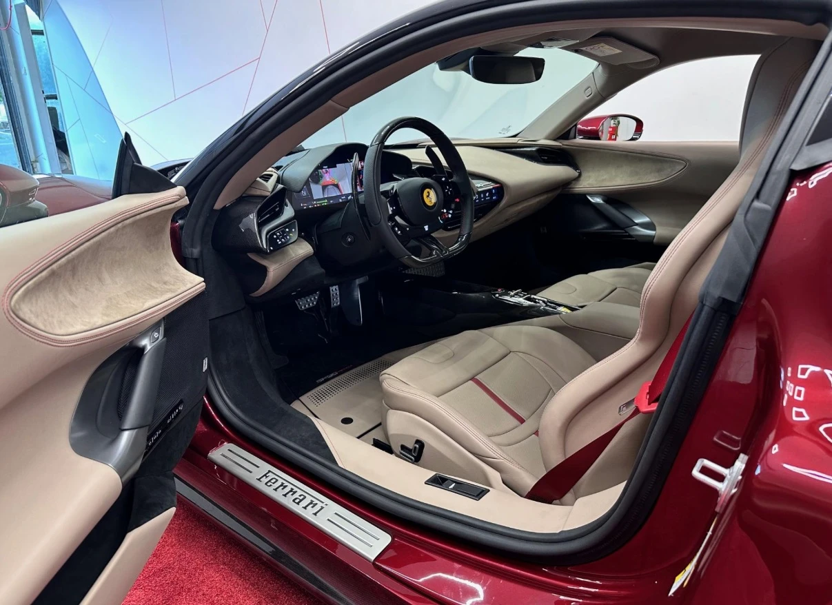 Ferrari SF 90 Spider 4.0 V8 Plug-in Hybrid AWD, снимка 6 - Автомобили и джипове - 53828580