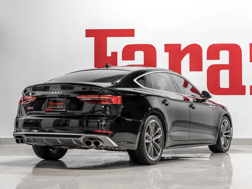 Audi S5 Carbon* S-Line Plus* АвтоКредит* (ЦЕНА ДО БГ), снимка 3 - Автомобили и джипове - 53829608