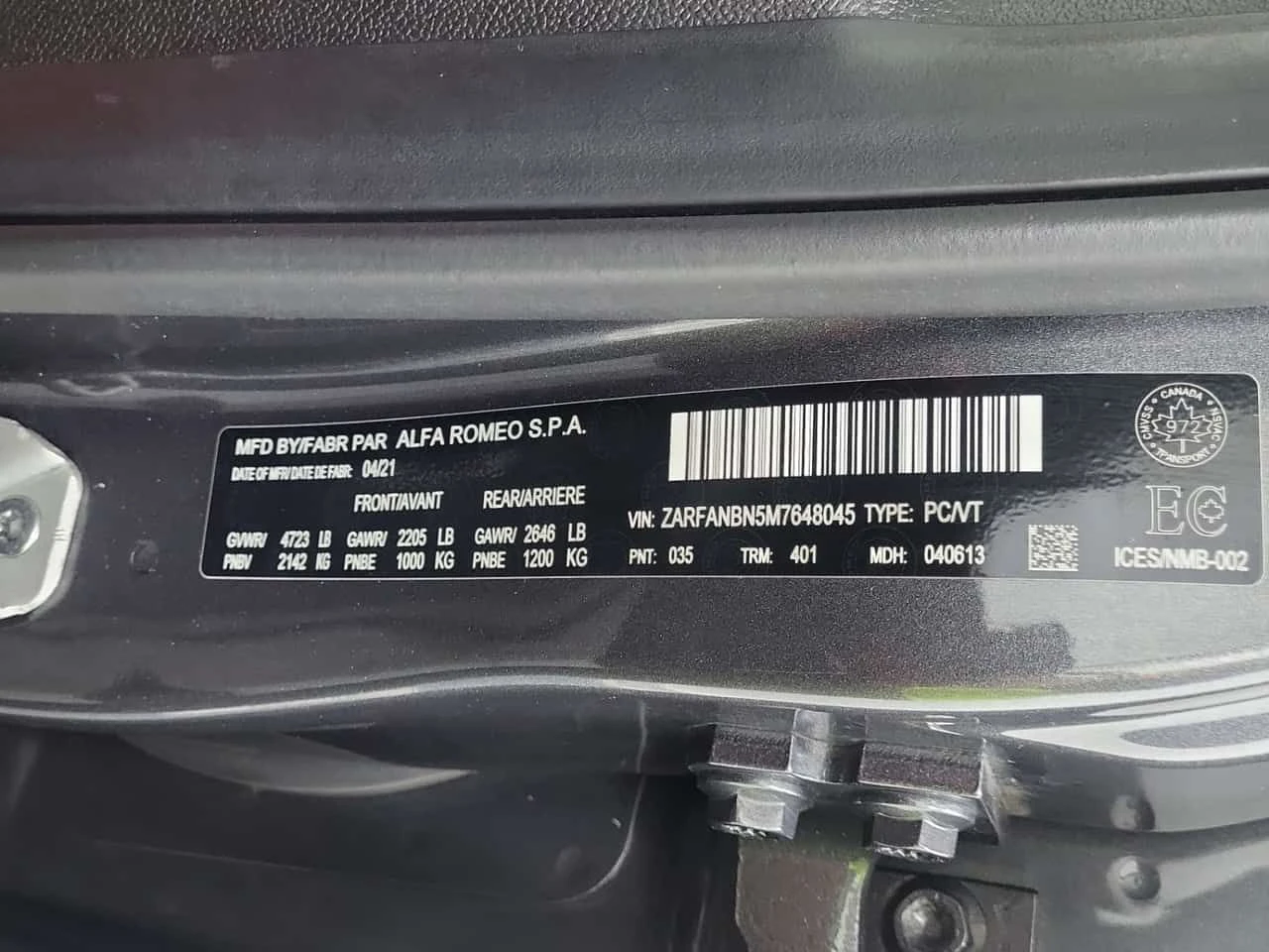 Alfa Romeo Giulia * TI SPORT * CARFAX * ЦЕНА ДО БГ, снимка 16 - Автомобили и джипове - 53954517