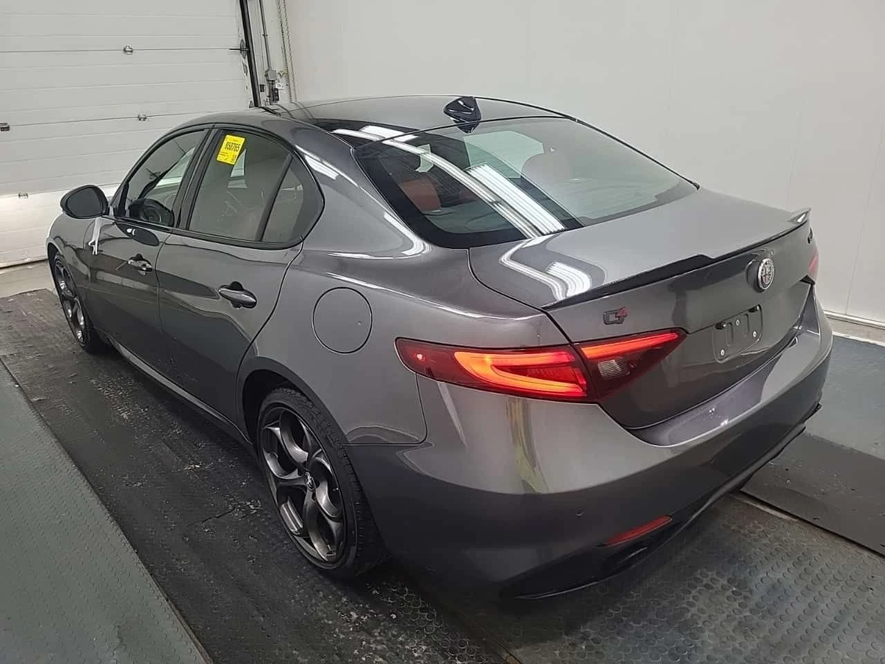 Alfa Romeo Giulia * TI SPORT * CARFAX * ЦЕНА ДО БГ, снимка 6 - Автомобили и джипове - 53954517