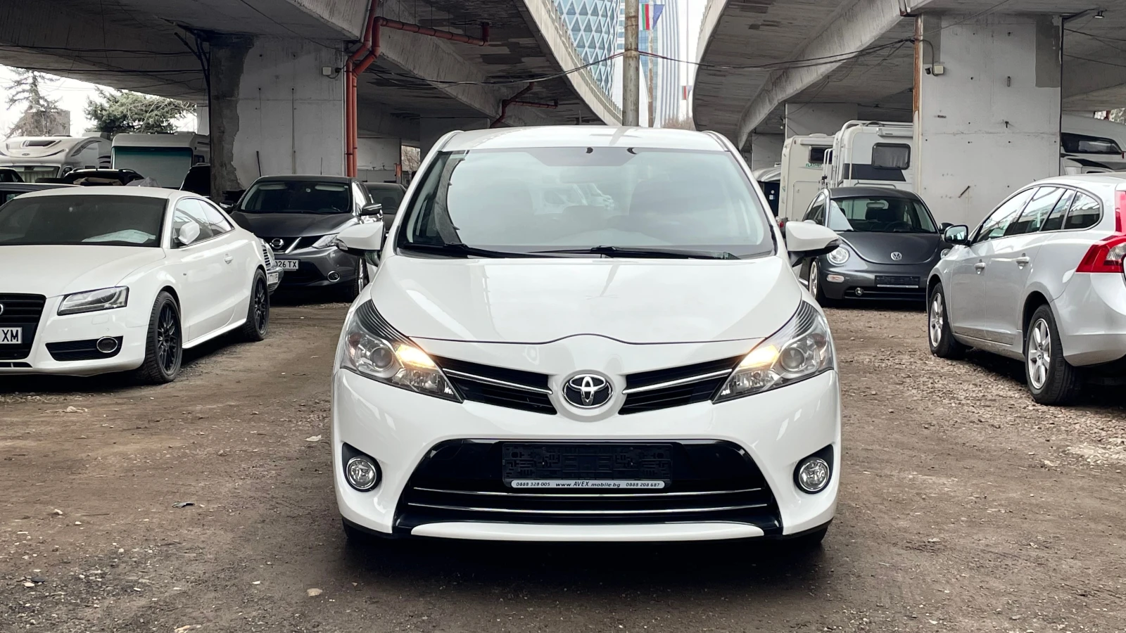 Toyota Verso 6+ 1 КАМЕРА, снимка 2 - Автомобили и джипове - 53962123