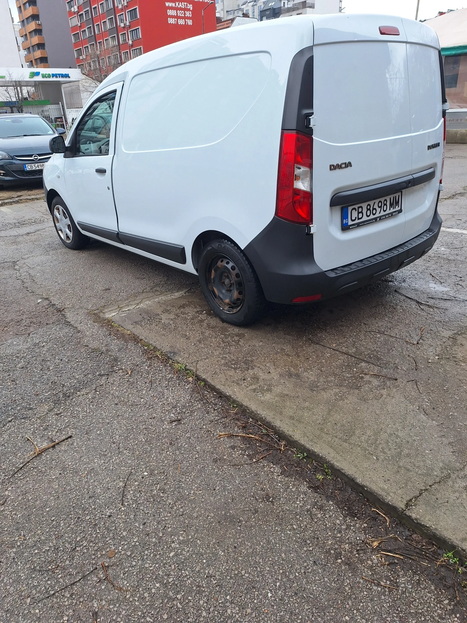 Dacia Dokker, снимка 9 - Автомобили и джипове - 54220762