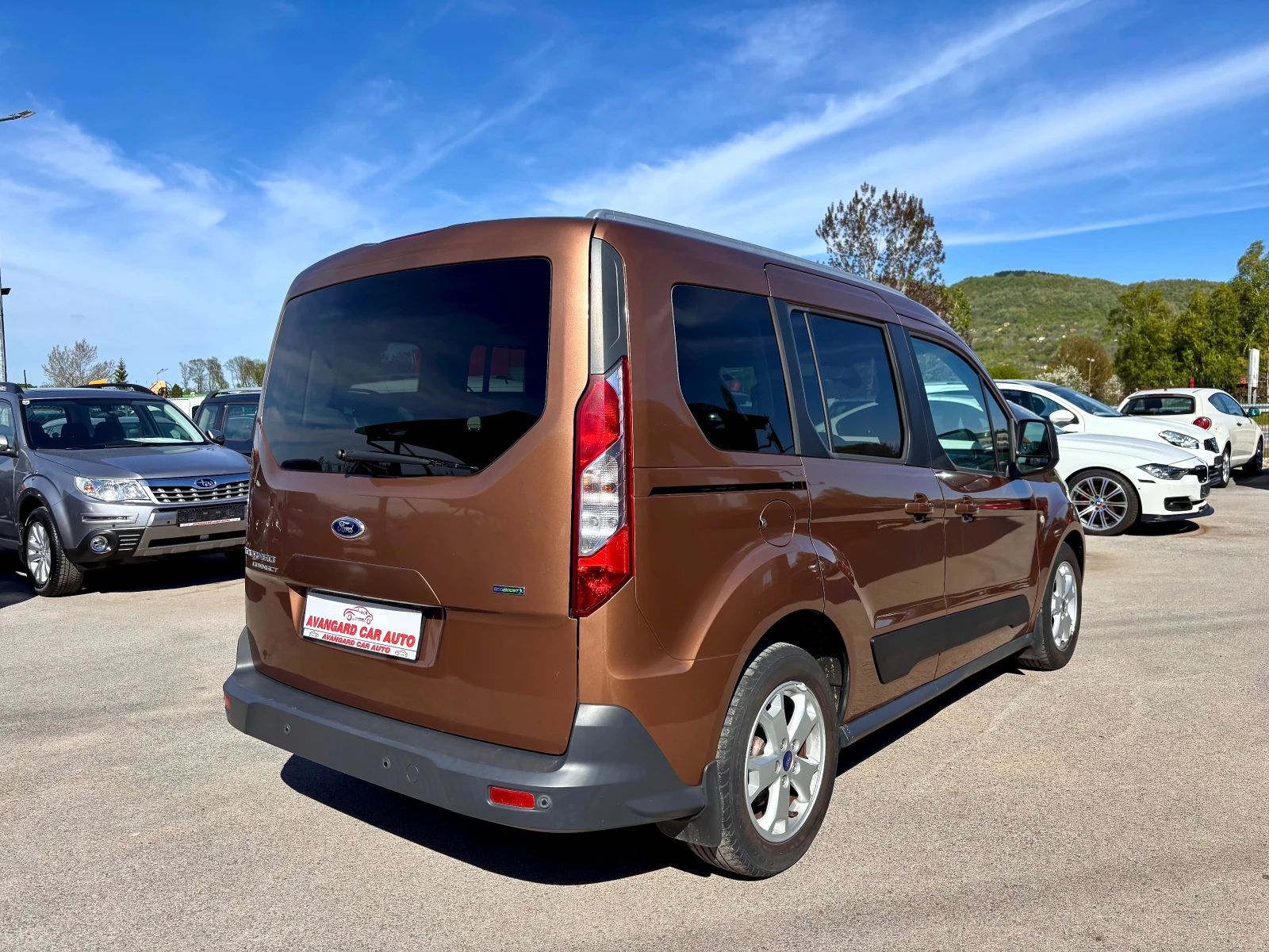 Ford Tourneo Connect, снимка 6 - Автомобили и джипове - 54309550
