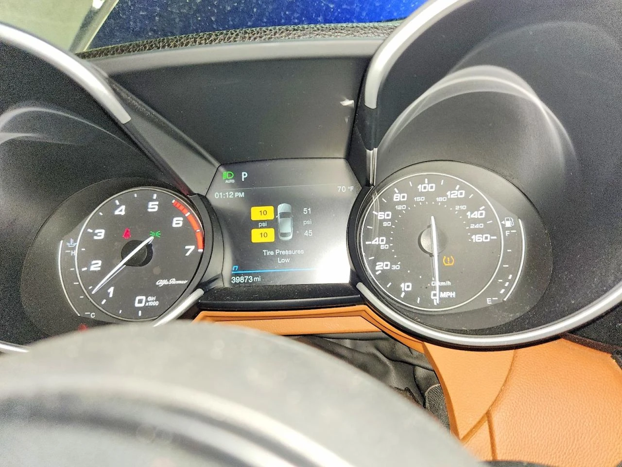 Alfa Romeo Giulia 2.0l Ti, снимка 9 - Автомобили и джипове - 54384852