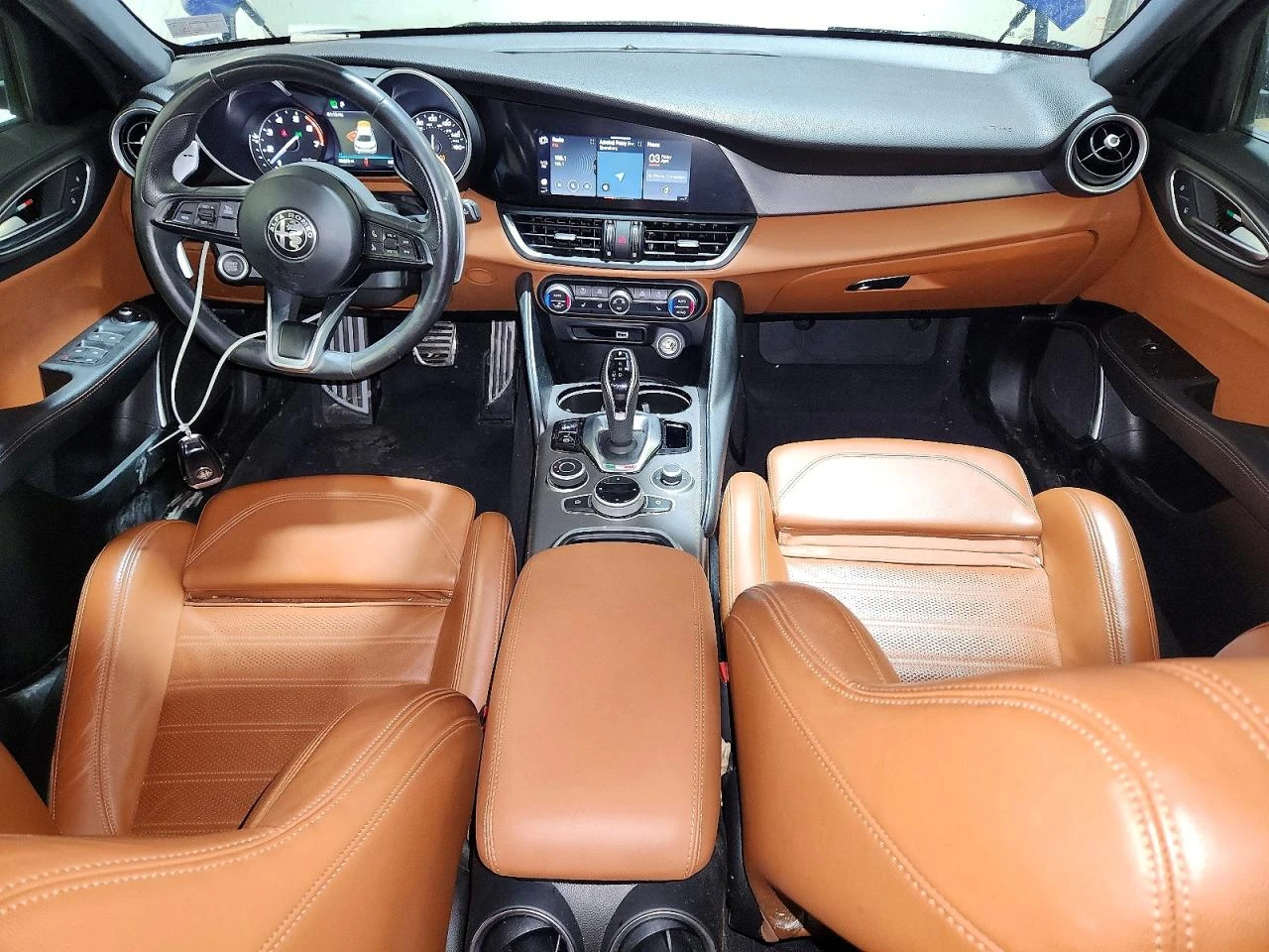Alfa Romeo Giulia 2.0l Ti, снимка 8 - Автомобили и джипове - 54384852