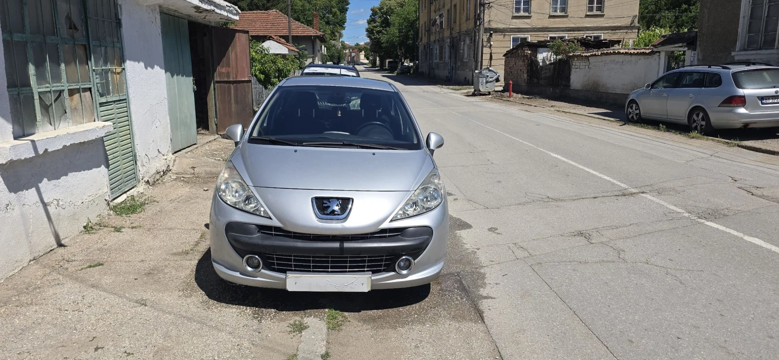 Peugeot 207 1.6 109кс