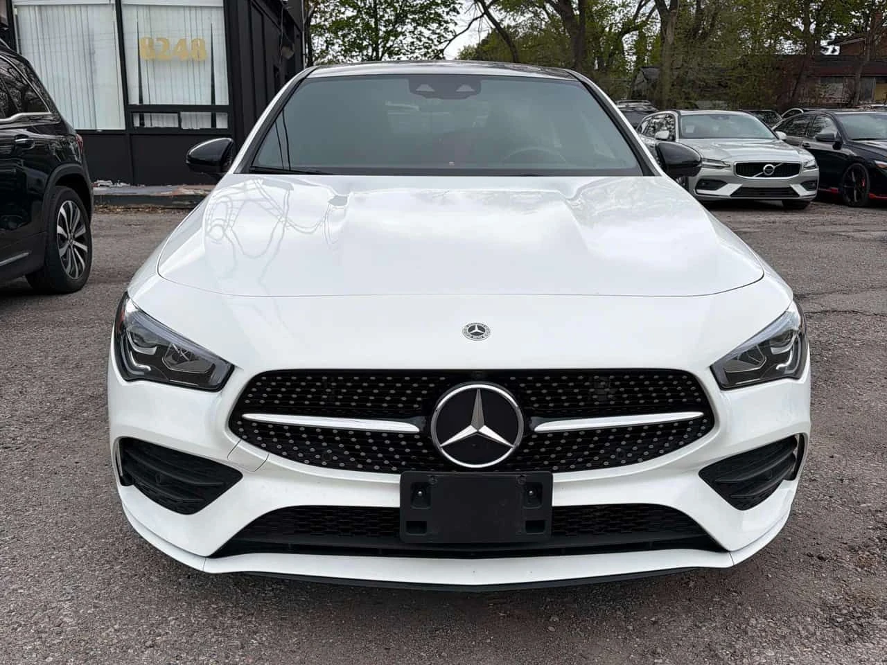 Mercedes-Benz CLA 250 4MATIC/ПАНОРАМА/360/ВТОРИ ГУМИ И ДЖАНТИ , снимка 2 - Автомобили и джипове - 54511791