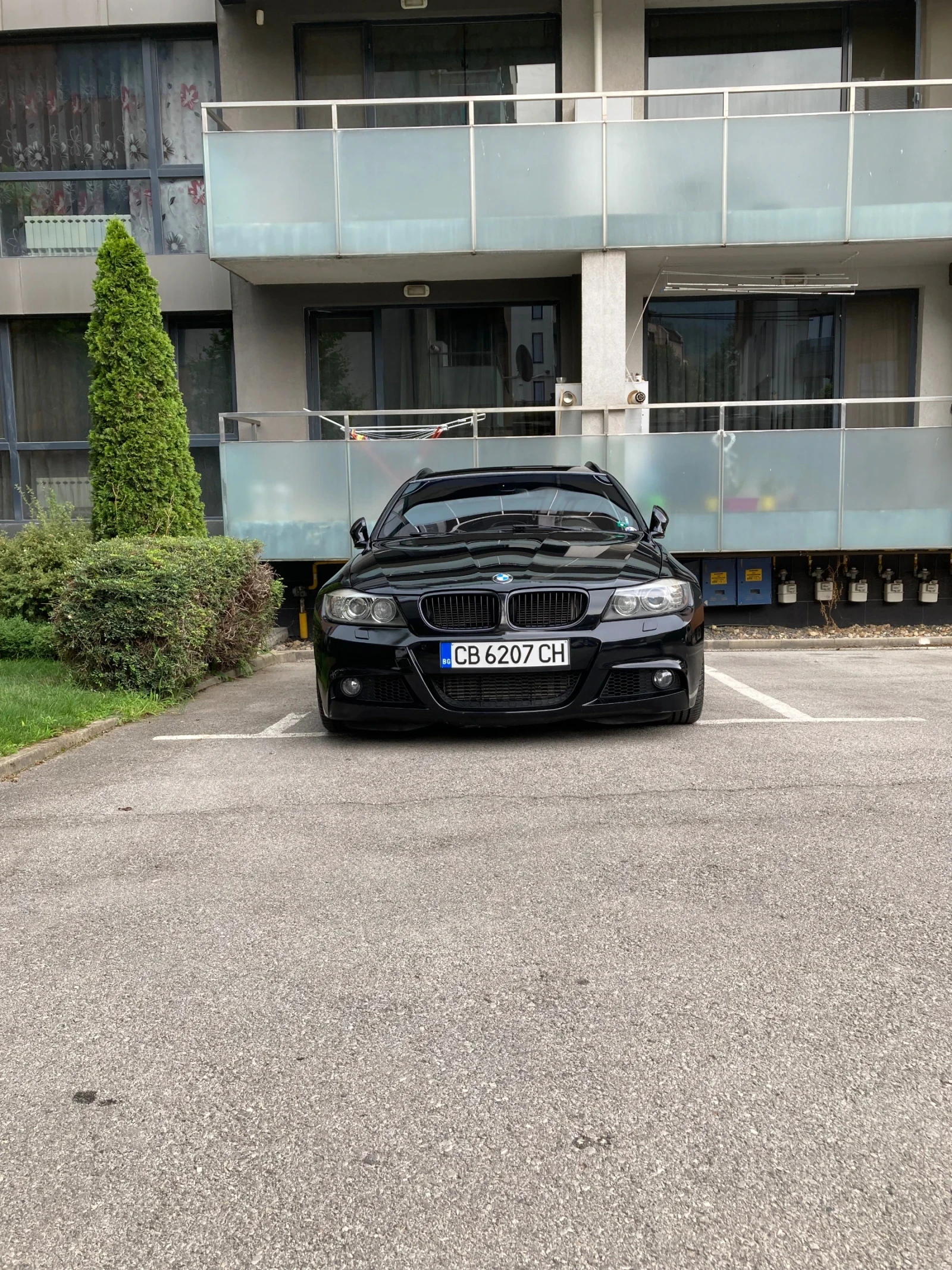 BMW 330 LCi, M Pack, Shadow line, снимка 3 - Автомобили и джипове - 54888558