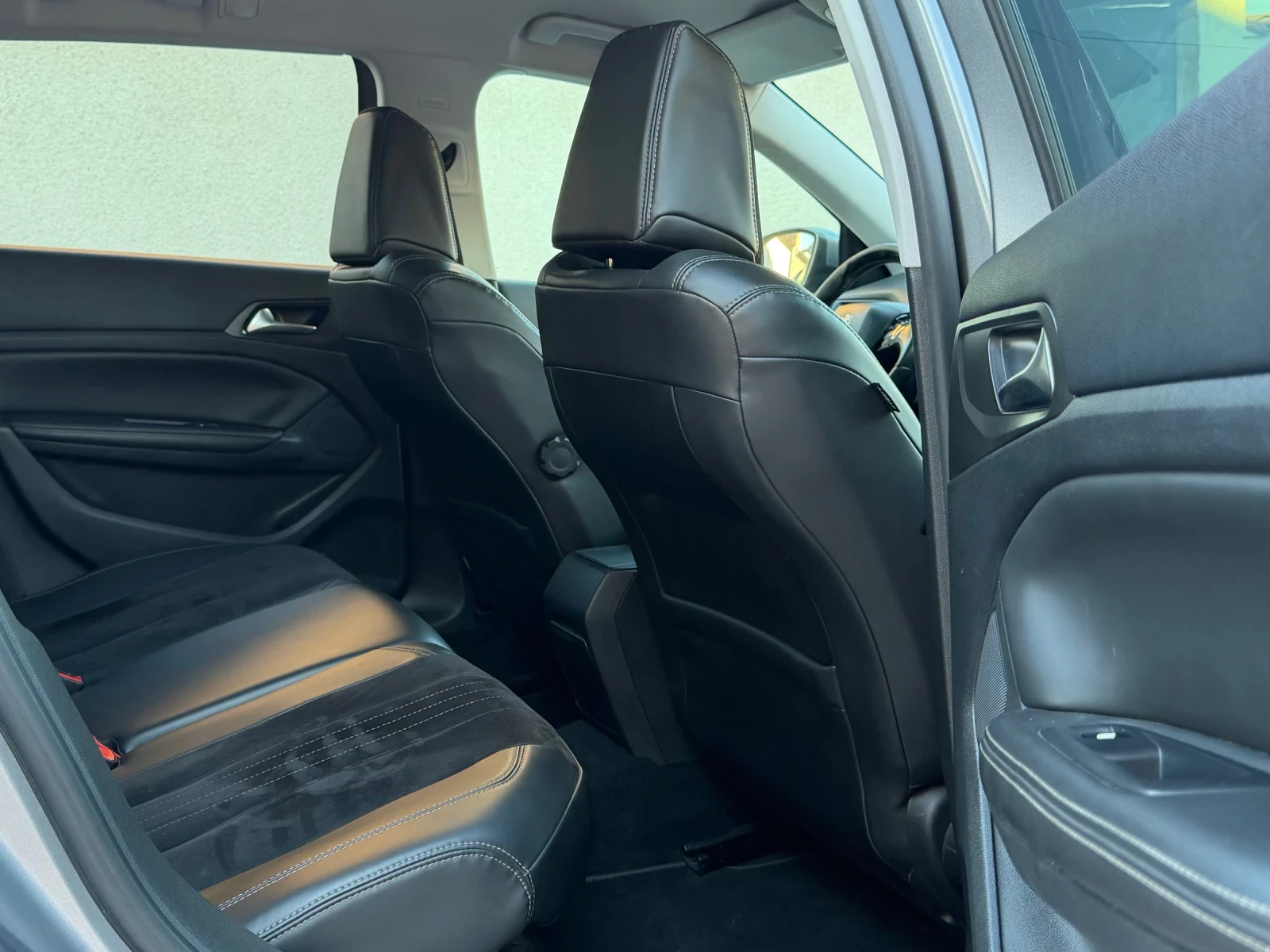 Peugeot 308 1.6 HDI  | Mobile.bg � ����������� 11