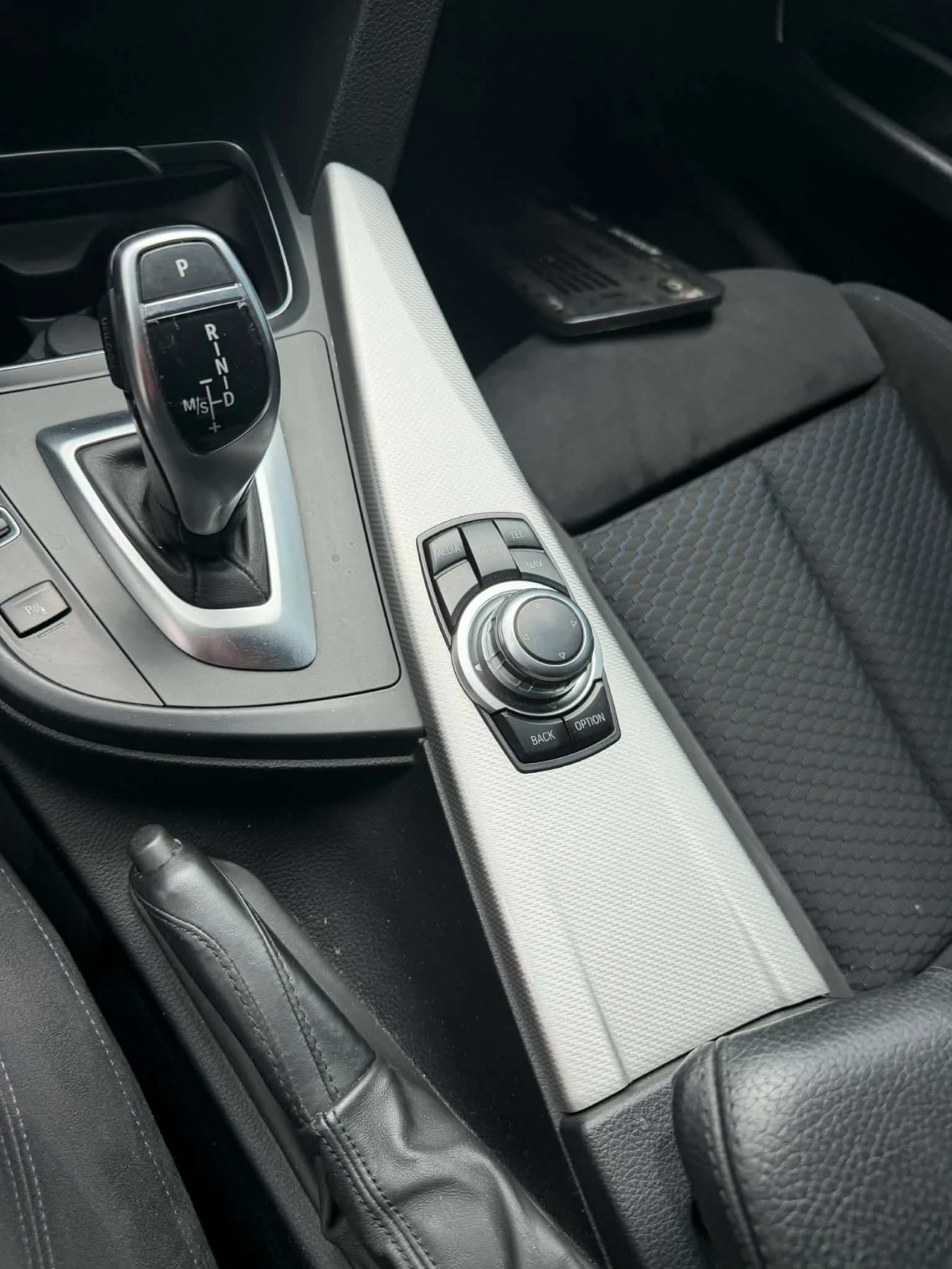 BMW 320 F31, снимка 16 - Автомобили и джипове - 55379110