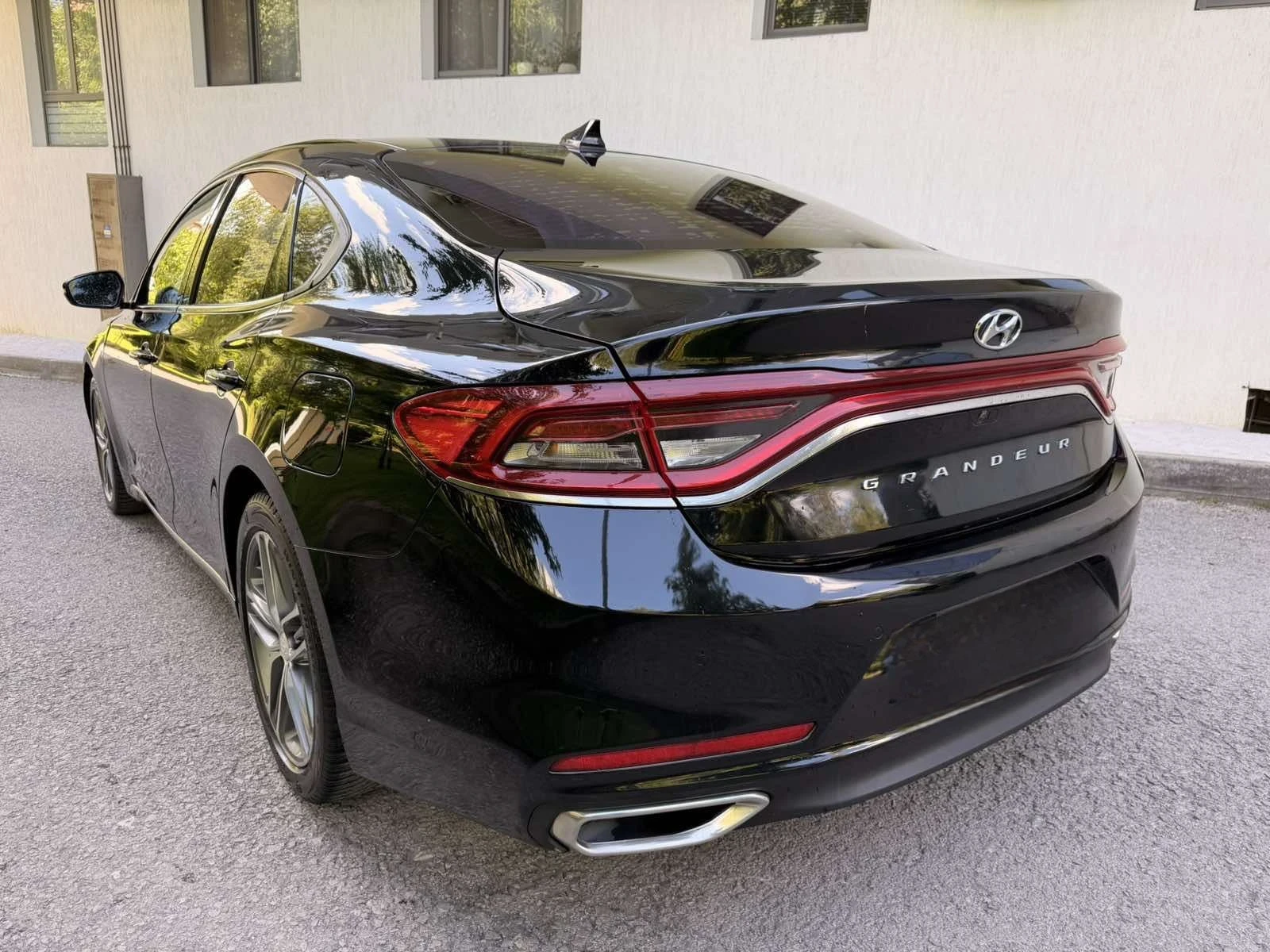 Hyundai Grandeur 3.0i / V6 / LPG, снимка 5 - Автомобили и джипове - 55401731