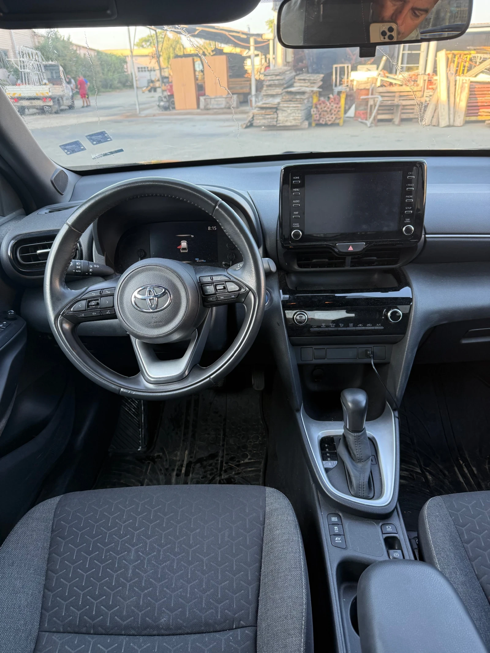 Toyota Yaris Cross, снимка 5 - Автомобили и джипове - 55911004