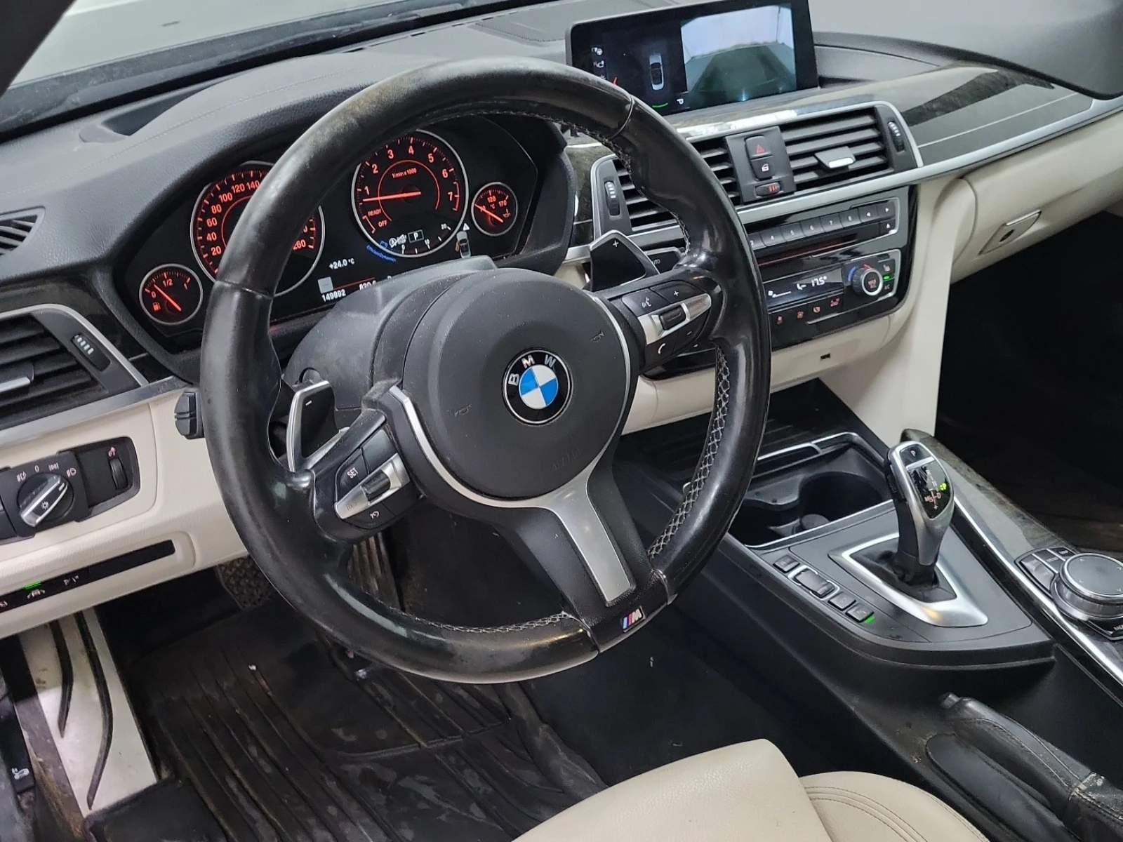 BMW 440 xDrivе / HEAD UP / Harman Kardon / автокредит, снимка 16 - Автомобили и джипове - 55938086
