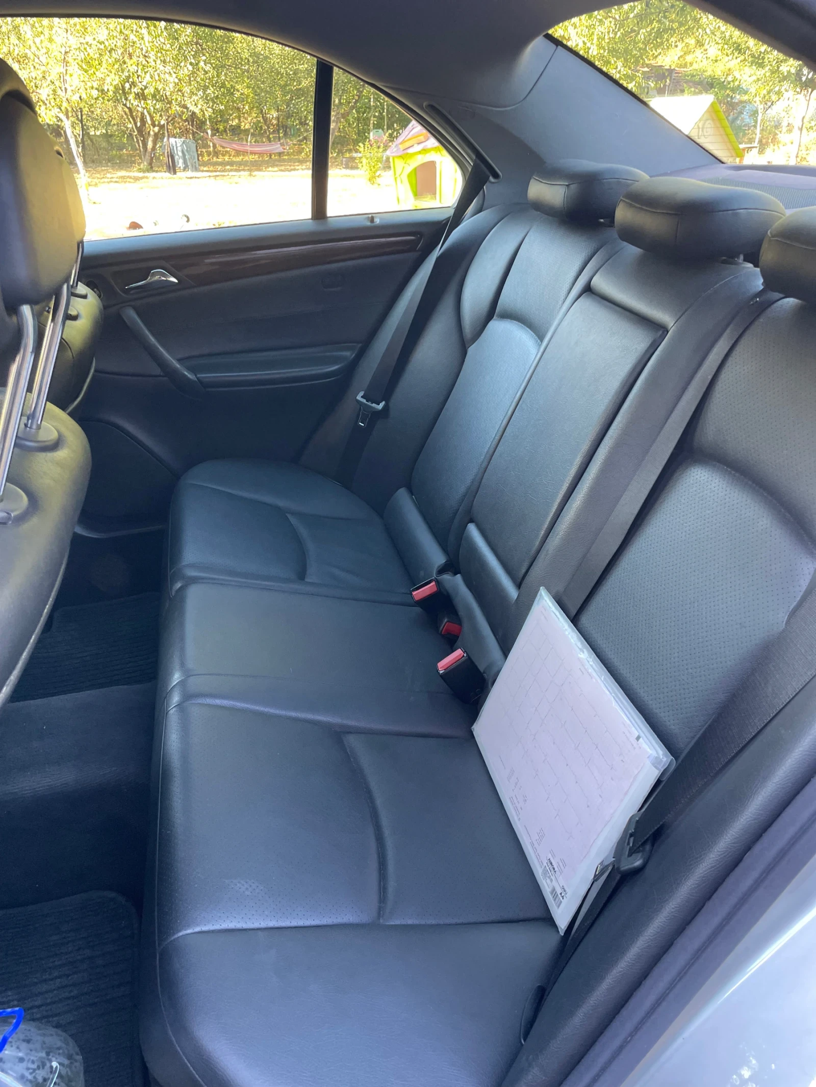 Mercedes-Benz C 270 Elegance , снимка 8 - Автомобили и джипове - 55996742