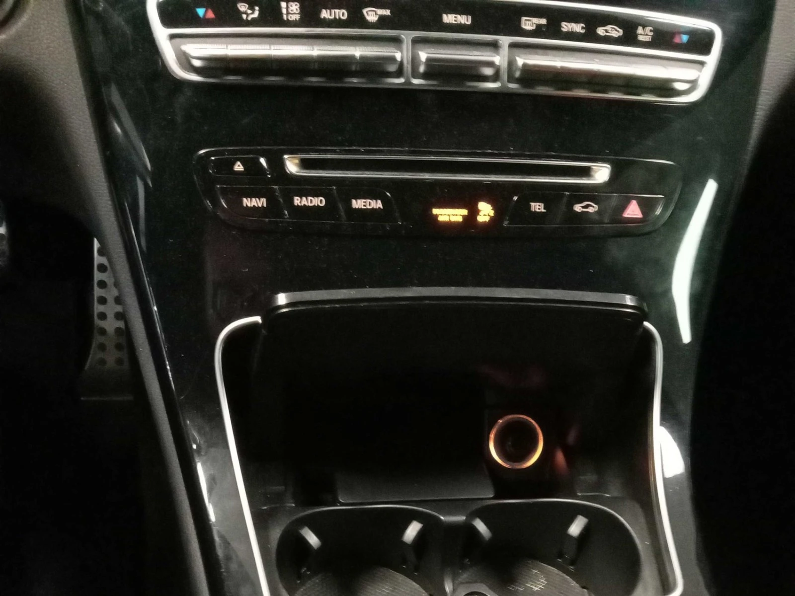 Mercedes-Benz C 63 AMG | S | ���� �� �������� & ���������� | Mobile.bg � ����������� 9