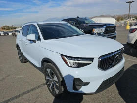 Volvo XC40 B5 Plus Bright Theme, снимка 3