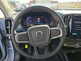 Volvo XC40 B5 Plus Bright Theme, снимка 9