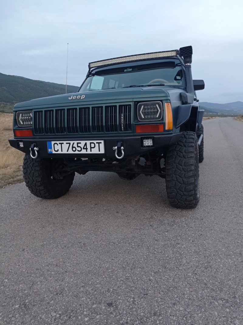 Jeep Cherokee 2.5 I, снимка 2 - Автомобили и джипове - 45448674