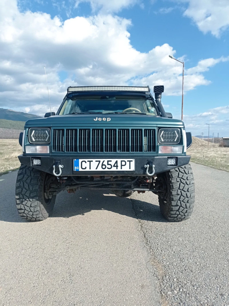 Jeep Cherokee 2.5 I, снимка 1 - Автомобили и джипове - 45448674