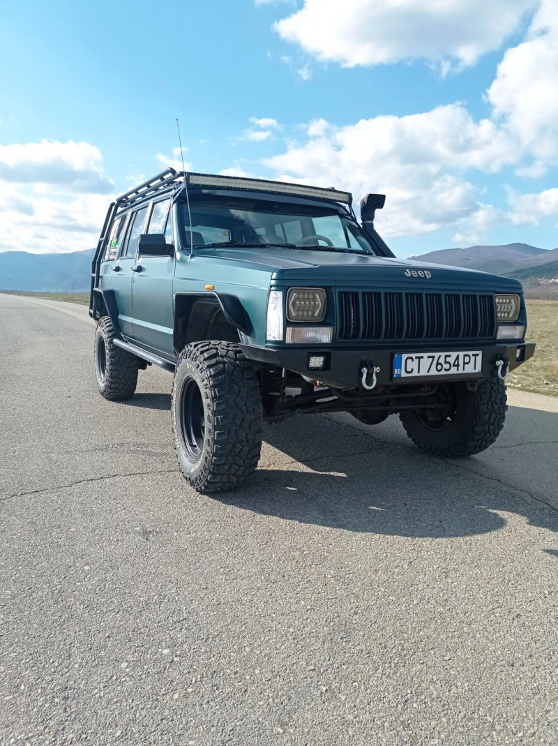 Jeep Cherokee 2.5 I, снимка 14 - Автомобили и джипове - 45448674